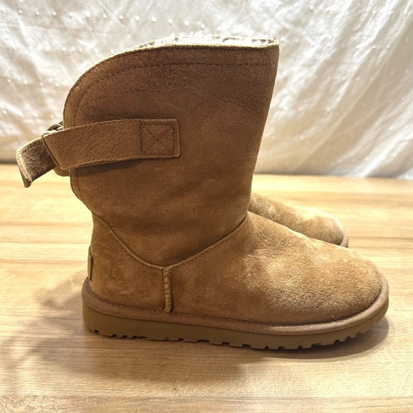 UGG Shoes - Ugg Remora Buckle Boots